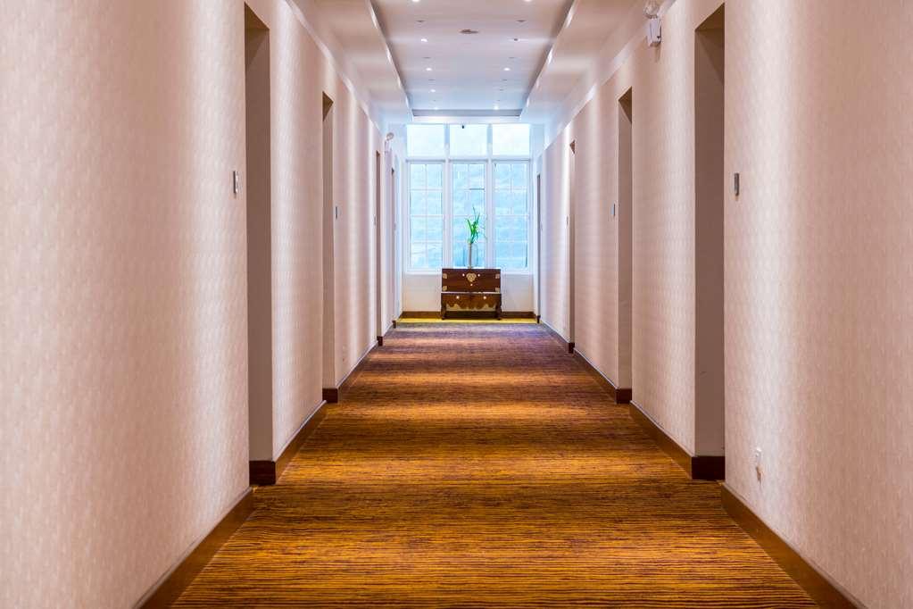 The Golden Ridge Hotel Nuwara Eliya Servicios foto